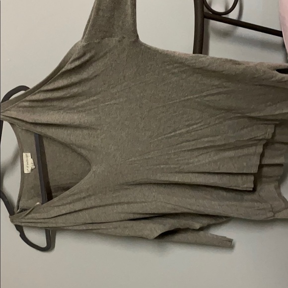 Cold shoulder grey long sleeve top! - Picture 1 of 5